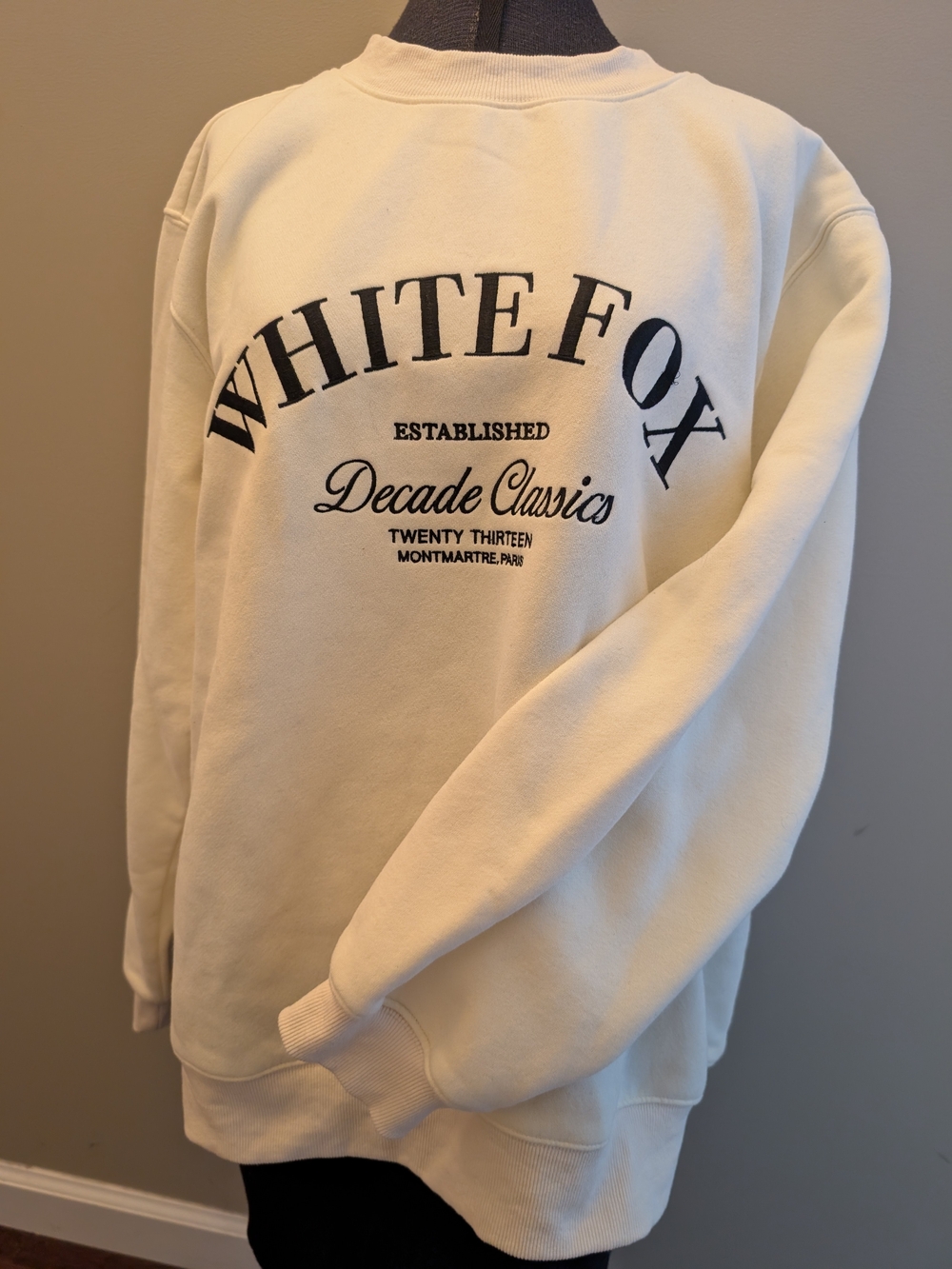 White Fox Cream Logo Crewneck Sweater LG/XL